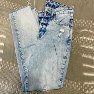 Old Navy OG Strait Ripped Jeans